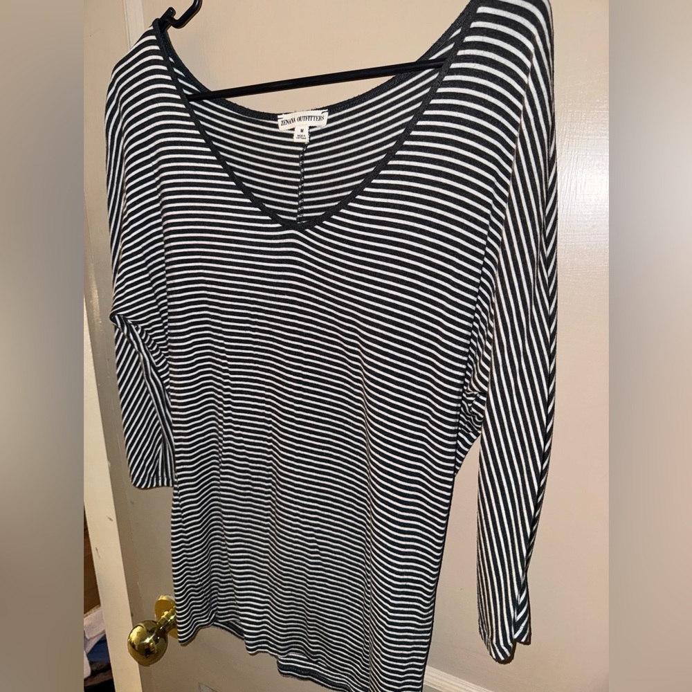 Urban Outfitters Black and White Striped Women's Top